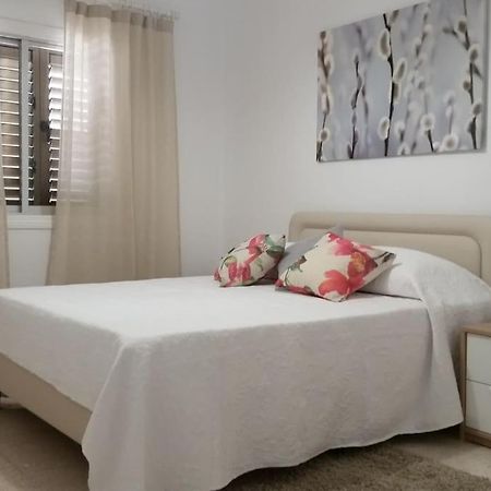 Dalia 9 Apartment Пафос Екстериор снимка